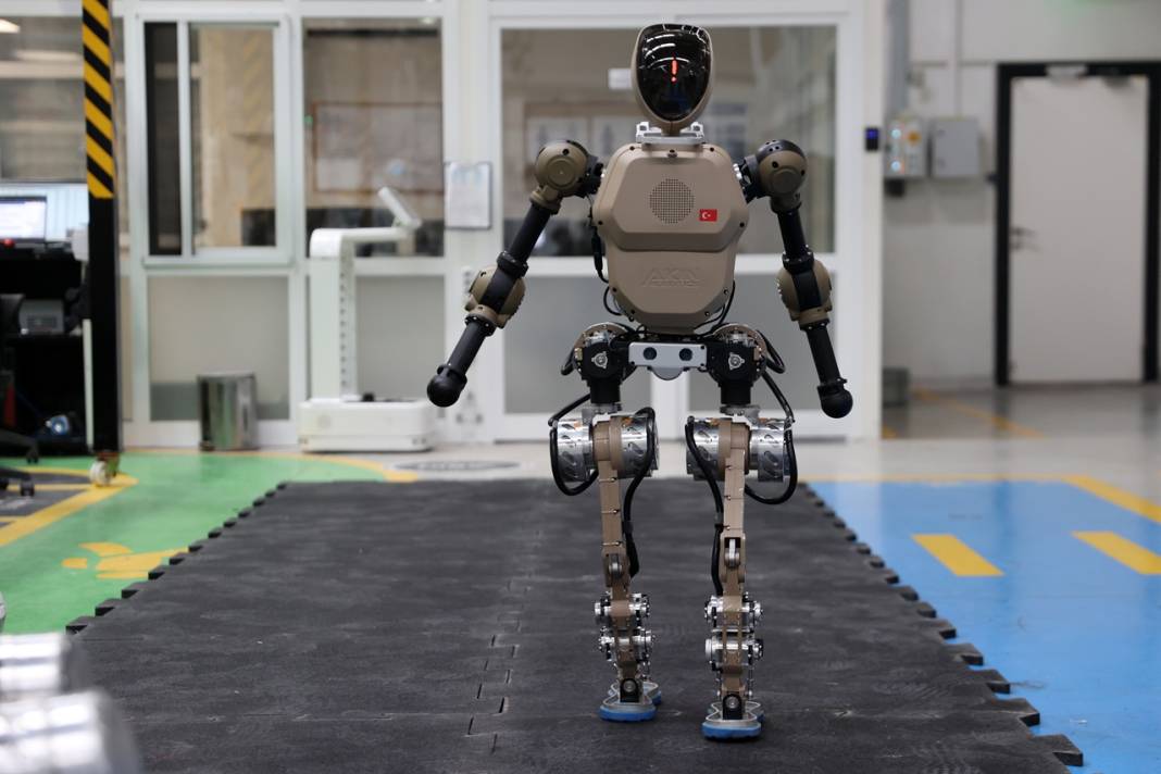 Konya'da insansı robotlar üretiliyor: Yakında vatandaşlara tanıtılacak 15